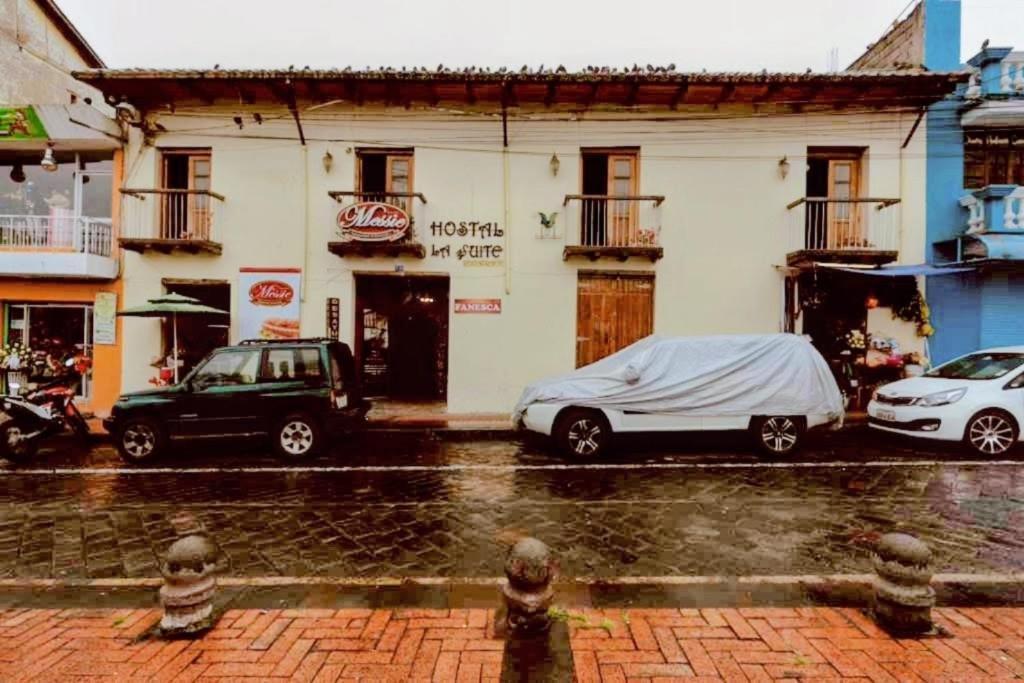 Hostal La Suite Sangolqui Exterior photo